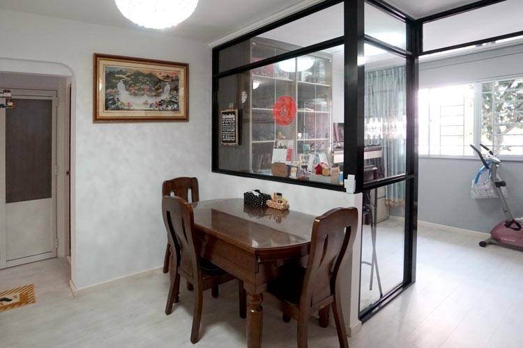 HDB Renovation at 666A Yishun Ave 4 by Interior Diary